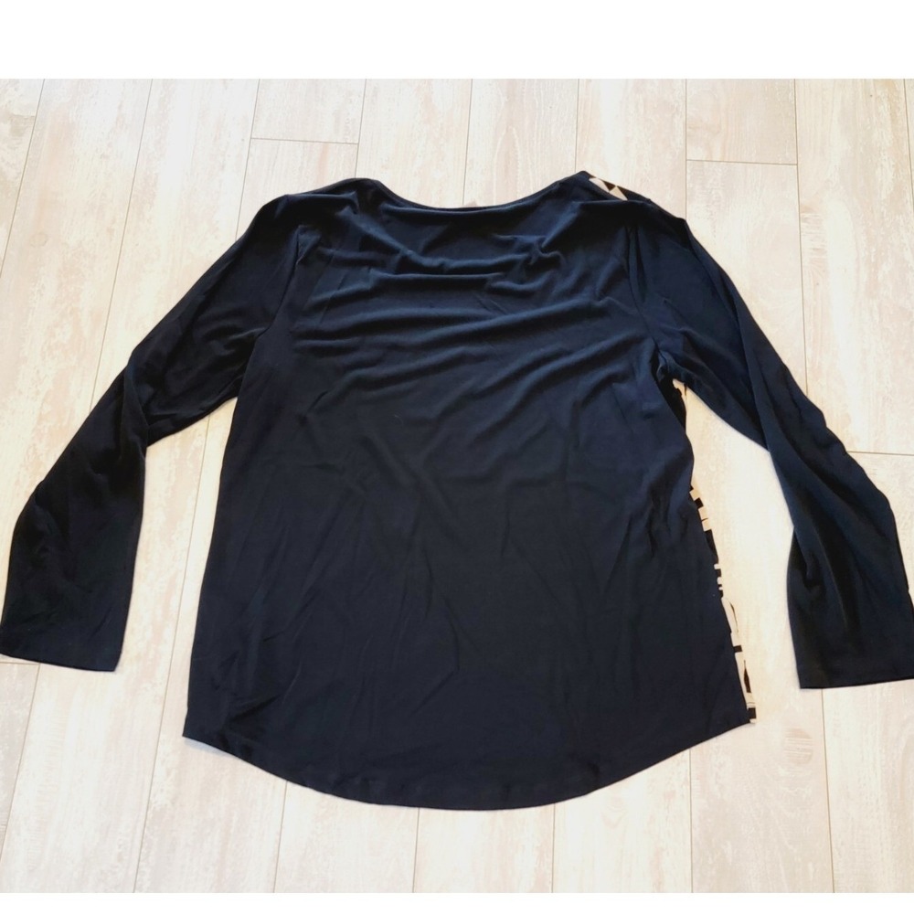Chico's 2 Black Tan Geometric Print‎ Long Sleeve Scoop Neck Blouse Top Large - Picture 5 of 9